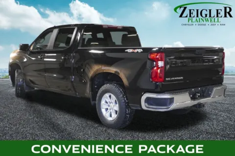 Photos of 2025 Chevrolet Silverado 1500 LT for sale in Plainwell, MI at Zeigler Chrysler Dodge Jeep Ram of Plainwell