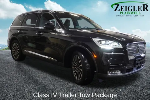 More photos of 2020 Lincoln Aviator Reserve at Zeigler Chrysler Dodge Jeep Ram of Plainwell, MI