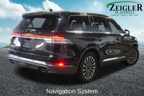 Another view of 2020 Lincoln Aviator Reserve for sale in Plainwell, MI at Zeigler Chrysler Dodge Jeep Ram of Plainwell
