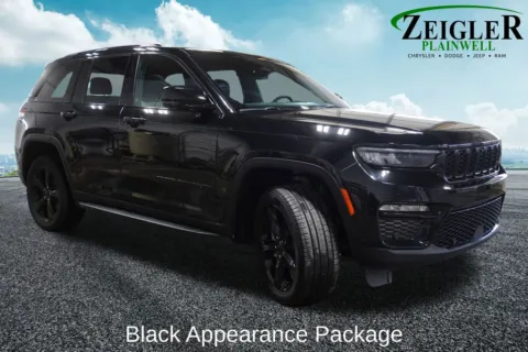 More photos of 2024 Jeep Grand Cherokee Limited at Zeigler Chrysler Dodge Jeep Ram of Plainwell, MI