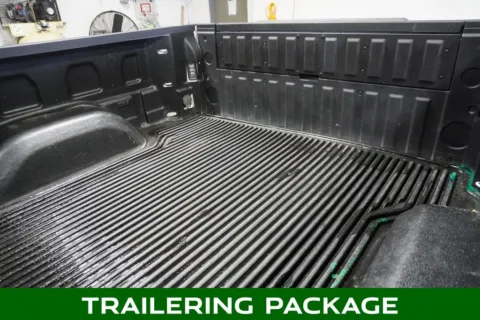 More photos of 2023 GMC Sierra 1500 SLE at Zeigler Chrysler Dodge Jeep Ram of Plainwell, MI