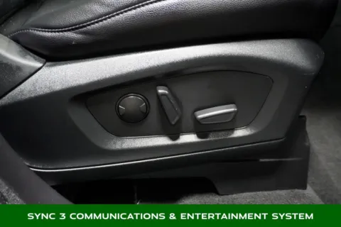 More photos of 2022 Ford Explorer Limited at Zeigler Chrysler Dodge Jeep Ram of Plainwell, MI