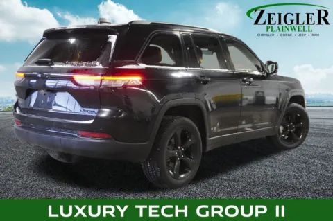 Another view of 2023 Jeep Grand Cherokee Limited for sale in Plainwell, MI at Zeigler Chrysler Dodge Jeep Ram of Plainwell