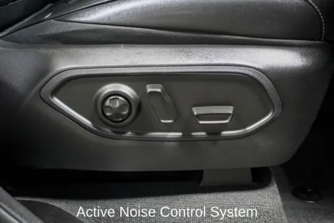 More photos of 2024 Jeep Grand Cherokee L Limited at Zeigler Chrysler Dodge Jeep Ram of Plainwell, MI