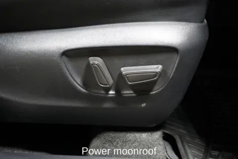 More photos of 2023 Toyota Highlander XSE at Zeigler Chrysler Dodge Jeep Ram of Plainwell, MI