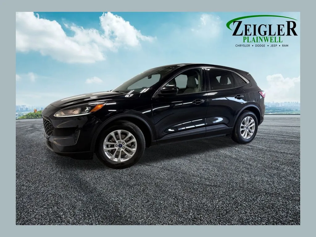 2020 Ford Escape SE for sale in Plainwell, MI