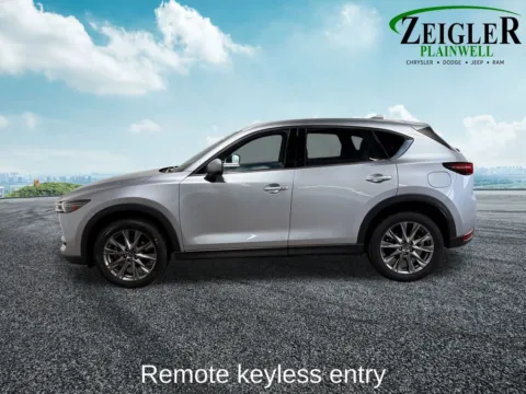 More photos of 2020 Mazda CX-5 Signature at Zeigler Chrysler Dodge Jeep Ram of Plainwell, MI