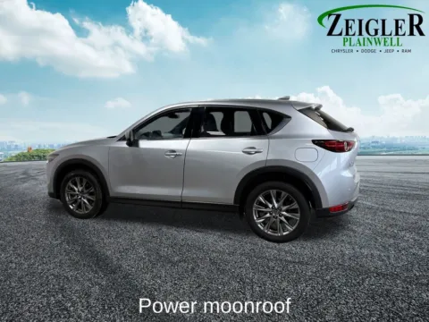 More photos of 2020 Mazda CX-5 Signature at Zeigler Chrysler Dodge Jeep Ram of Plainwell, MI