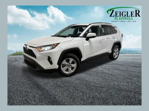 White 2020 Toyota RAV4 XLE for sale in Plainwell, MI
