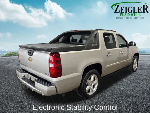 More photos of 2007 Chevrolet Avalanche 1500 LTZ at Zeigler Chrysler Dodge Jeep Ram of Plainwell, MI