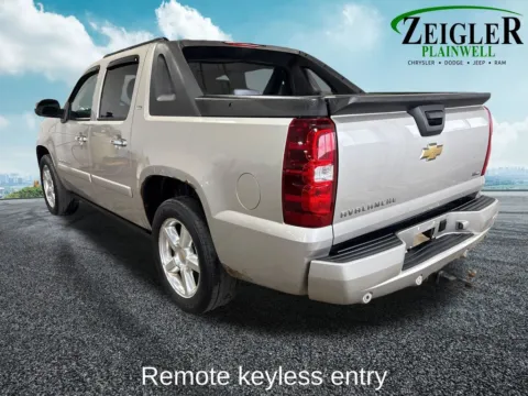 More photos of 2007 Chevrolet Avalanche 1500 LTZ at Zeigler Chrysler Dodge Jeep Ram of Plainwell, MI