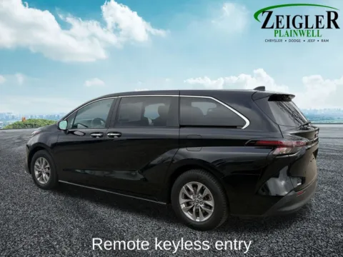 More photos of 2023 Toyota Sienna XLE at Zeigler Chrysler Dodge Jeep Ram of Plainwell, MI