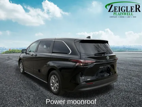 More photos of 2023 Toyota Sienna XLE at Zeigler Chrysler Dodge Jeep Ram of Plainwell, MI