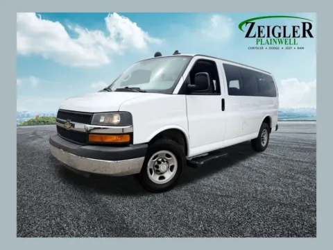 White 2016 Chevrolet Express 2500 LT for sale in Plainwell, MI