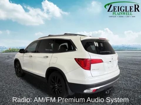 More photos of 2018 Honda Pilot Touring at Zeigler Chrysler Dodge Jeep Ram of Plainwell, MI