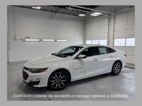 White 2021 Chevrolet Malibu RS for sale in Plainwell, MI