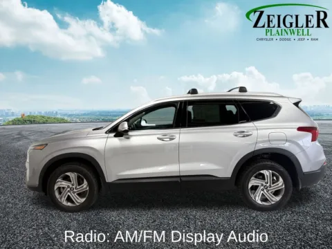 More photos of 2023 Hyundai Santa Fe SEL at Zeigler Chrysler Dodge Jeep Ram of Plainwell, MI