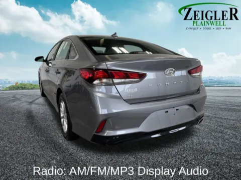 More photos of 2018 Hyundai Sonata SE at Zeigler Chrysler Dodge Jeep Ram of Plainwell, MI