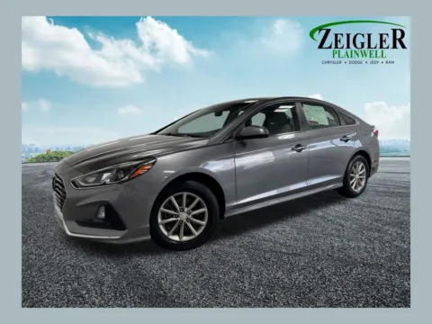 Gray 2018 Hyundai Sonata SE for sale in Plainwell, MI
