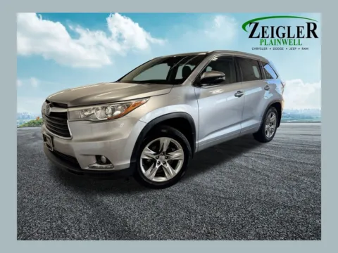 Silver 2014 Toyota Highlander Limited for sale in Plainwell, MI