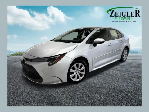 Silver 2021 Toyota Corolla LE for sale in Plainwell, MI