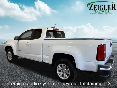 More photos of 2022 Chevrolet Colorado LT at Zeigler Chrysler Dodge Jeep Ram of Plainwell, MI