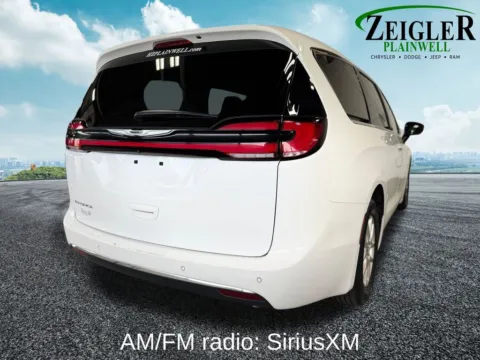 More photos of 2023 Chrysler Pacifica Touring L at Zeigler Chrysler Dodge Jeep Ram of Plainwell, MI