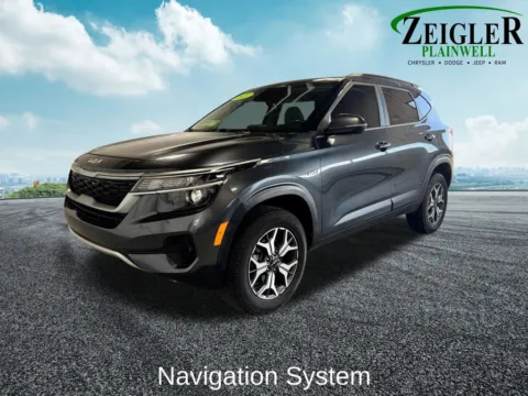 Photos of 2022 Hyundai Santa Fe Calligraphy for sale in Plainwell, MI at Zeigler Chrysler Dodge Jeep Ram of Plainwell