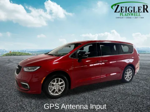 Another view of 2025 Chrysler Pacifica Select for sale in Plainwell, MI at Zeigler Chrysler Dodge Jeep Ram of Plainwell