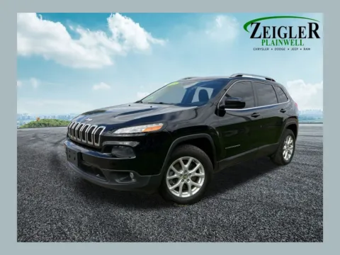 Black 2018 Jeep Cherokee Latitude for sale in Plainwell, MI