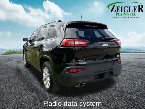 More photos of 2018 Jeep Cherokee Latitude at Zeigler Chrysler Dodge Jeep Ram of Plainwell, MI