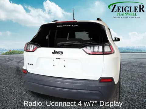 More photos of 2019 Jeep Cherokee Altitude at Zeigler Chrysler Dodge Jeep Ram of Plainwell, MI