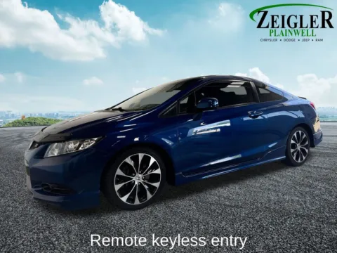 Photos of 2013 Honda Civic Si for sale in Plainwell, MI at Zeigler Chrysler Dodge Jeep Ram of Plainwell