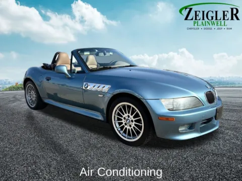 More photos of 2001 BMW Z3 3.0i at Zeigler Chrysler Dodge Jeep Ram of Plainwell, MI