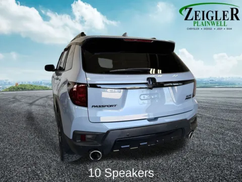 More photos of 2022 Honda Passport Elite at Zeigler Chrysler Dodge Jeep Ram of Plainwell, MI