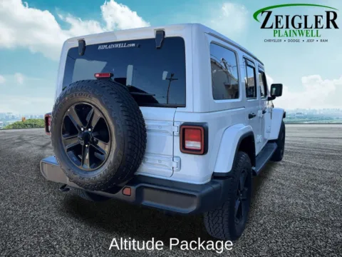 More photos of 2022 Jeep Wrangler Unlimited Sahara Altitude at Zeigler Chrysler Dodge Jeep Ram of Plainwell, MI