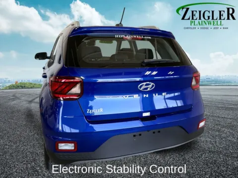 More photos of 2025 Hyundai Venue SEL at Zeigler Chrysler Dodge Jeep Ram of Plainwell, MI