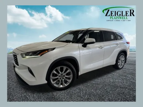 White 2020 Toyota Highlander Limited for sale in Plainwell, MI