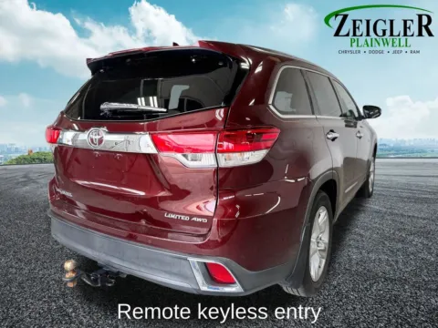 More photos of 2018 Toyota Highlander Limited at Zeigler Chrysler Dodge Jeep Ram of Plainwell, MI
