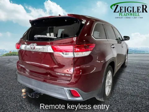 More photos of 2018 Toyota Highlander Limited at Zeigler Chrysler Dodge Jeep Ram of Plainwell, MI