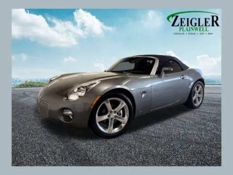 Gray 2006 Pontiac Solstice for sale in Plainwell, MI