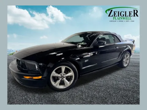 Black 2008 Ford Mustang GT Deluxe for sale in Plainwell, MI