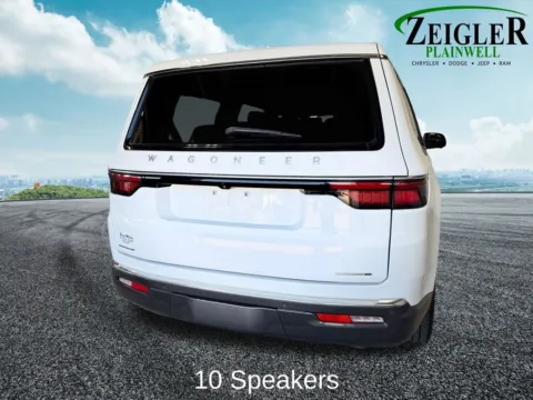 More photos of 2022 Jeep Wagoneer Series II at Zeigler Chrysler Dodge Jeep Ram of Plainwell, MI