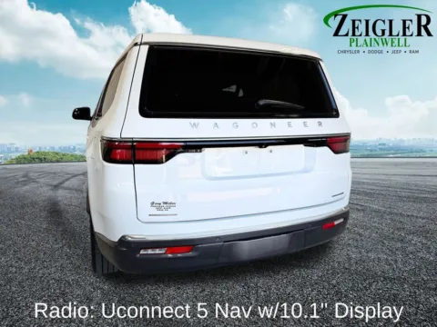 More photos of 2022 Jeep Wagoneer Series II at Zeigler Chrysler Dodge Jeep Ram of Plainwell, MI