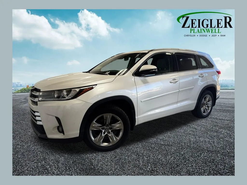 2017 Toyota Highlander Limited for sale in Plainwell, MI