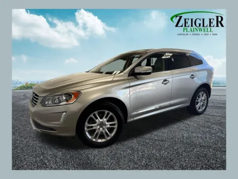Green 2015 Volvo XC60 T5 Premier for sale in Plainwell, MI