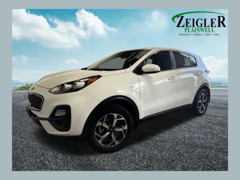 White 2020 Kia Sportage LX for sale in Plainwell, MI