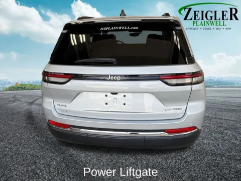 More photos of 2023 Jeep Grand Cherokee Laredo at Zeigler Chrysler Dodge Jeep Ram of Plainwell, MI