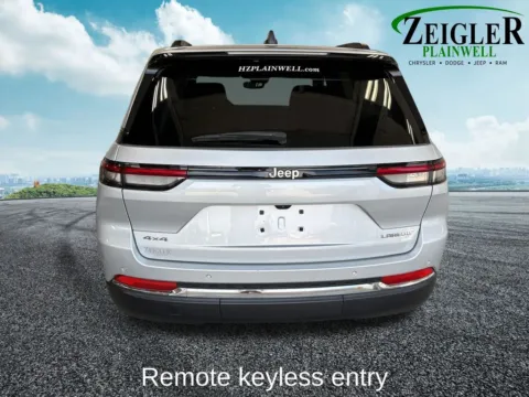 More photos of 2023 Jeep Grand Cherokee Laredo at Zeigler Chrysler Dodge Jeep Ram of Plainwell, MI