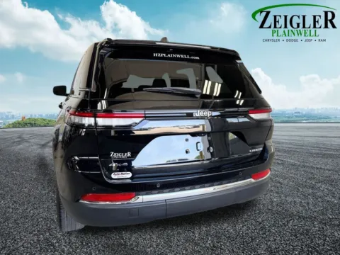 More photos of 2023 Jeep Grand Cherokee Laredo at Zeigler Chrysler Dodge Jeep Ram of Plainwell, MI